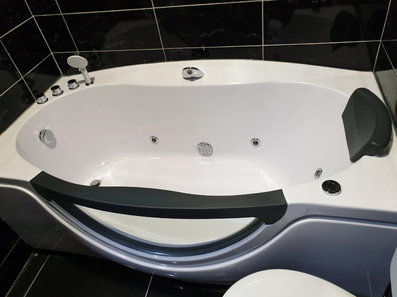 Apartmani Vuk Cetinje Esterno foto
