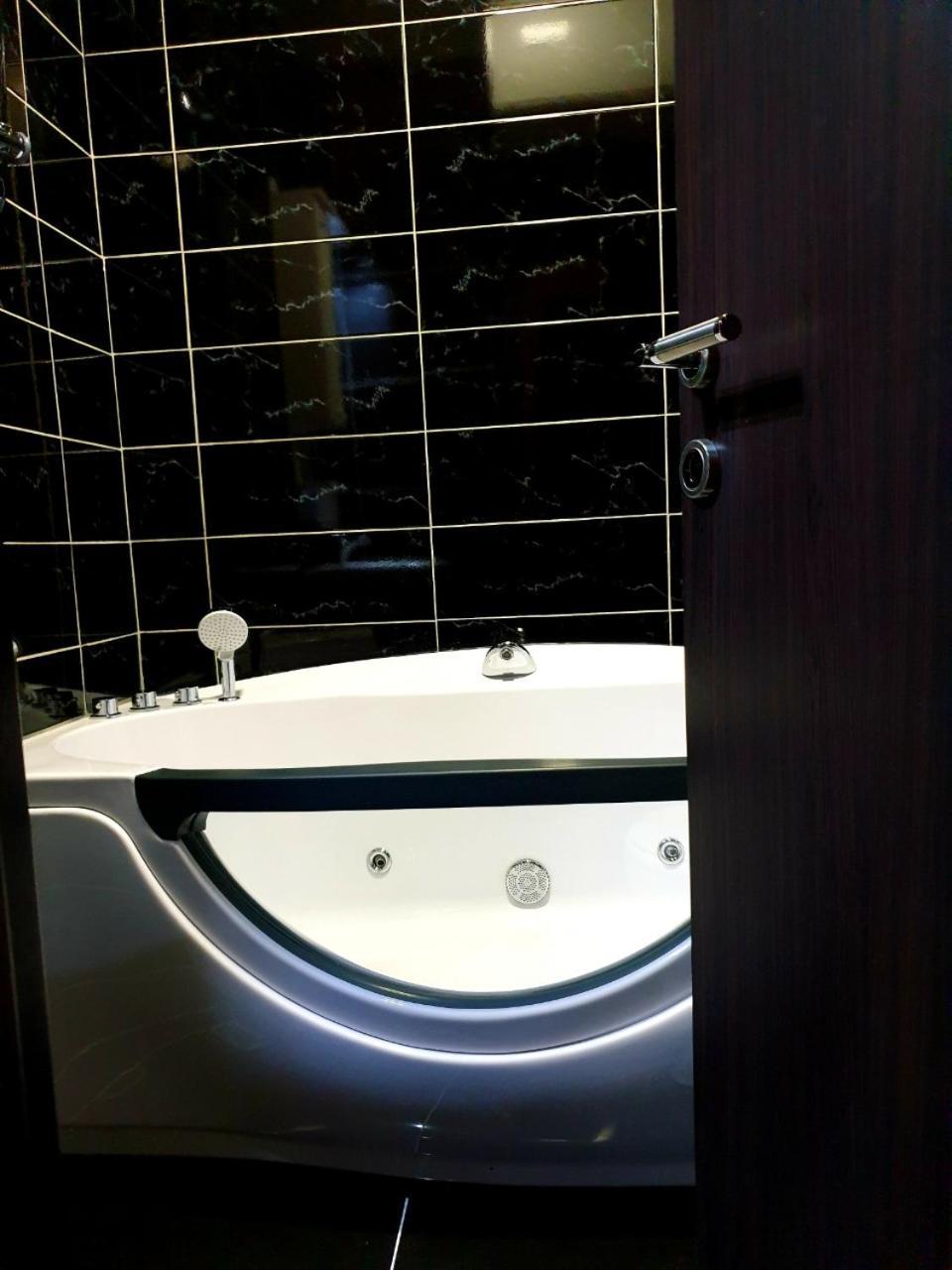 Apartmani Vuk Cetinje Esterno foto