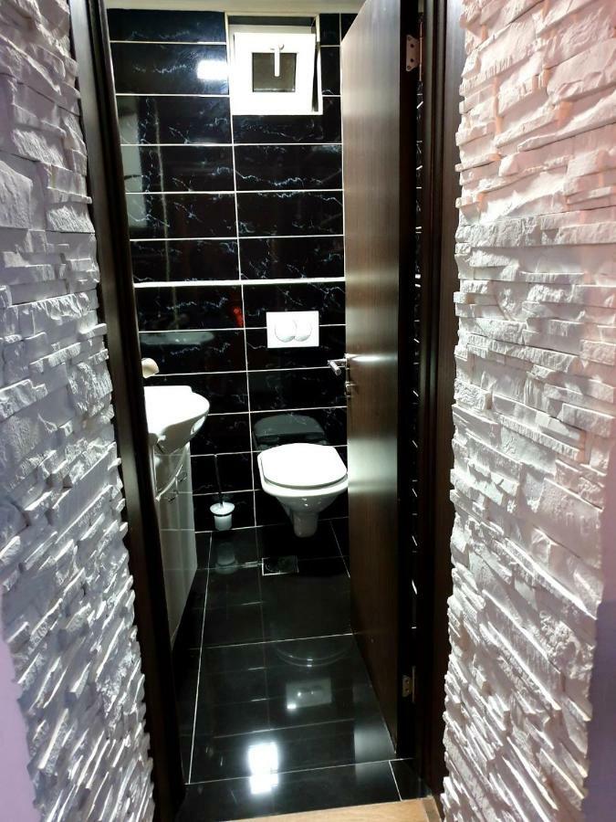 Apartmani Vuk Cetinje Esterno foto
