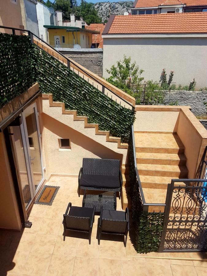 Apartmani Vuk Cetinje Esterno foto